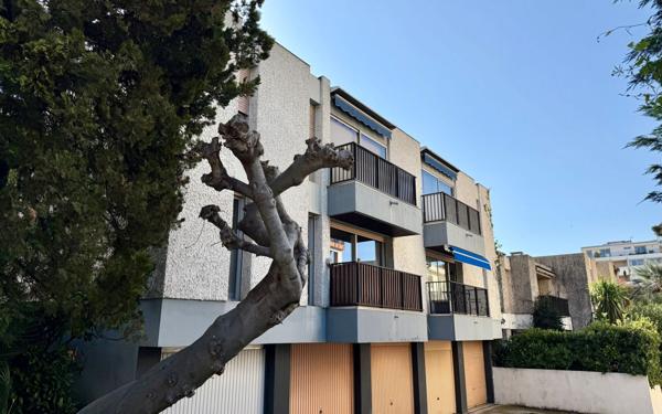Appartement à vendre    2 pièces • 45 m2 Cannes