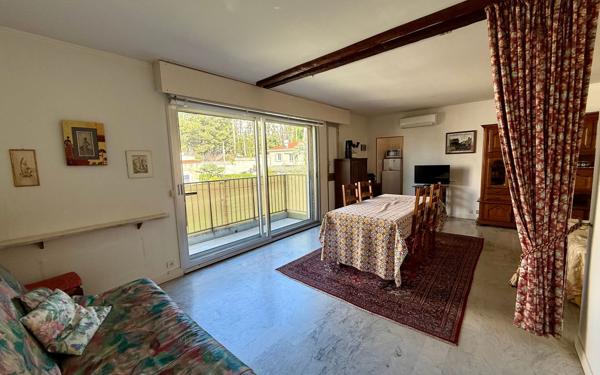 Appartement à vendre    2 pièces • 45 m2 Cannes