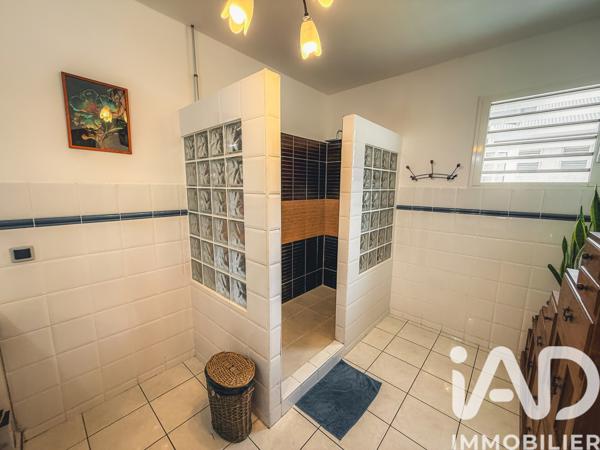 Maison à vendre 7 pièces 170 m² Saint-Louis