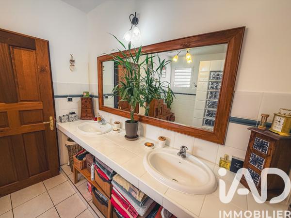 Maison à vendre 7 pièces 170 m² Saint-Louis