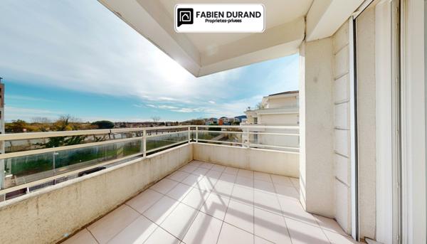 Appartement T2 42 m²  Terrasse Parking Cave