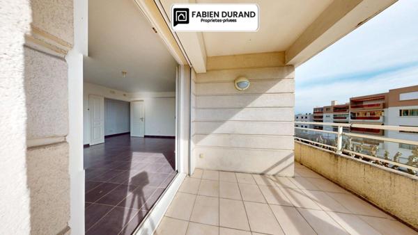 Appartement T2 42 m²  Terrasse Parking Cave