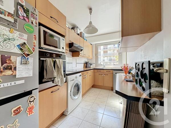 Appartement F3 à vendre  3 pièces - 62 m 2   LEVALLOIS PERRET  - 92