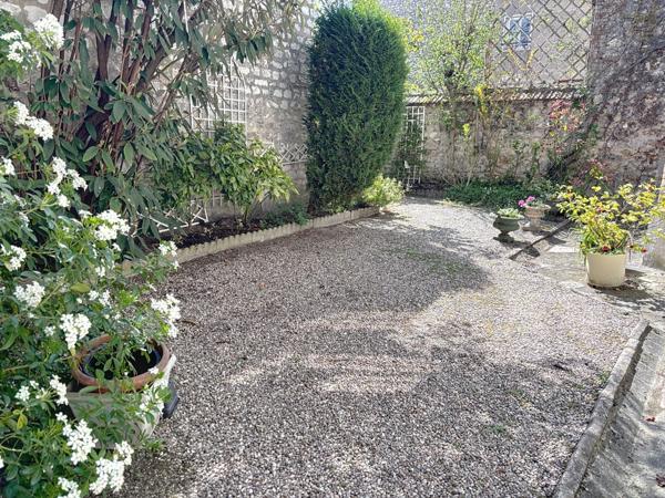 Dpt Marne (51), à vendre REIMS maison T13 de 358 m² - Terrain de 70 m²