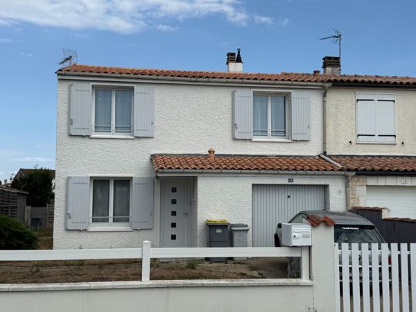 Maison rénovée de 95 m2 avec jardin de 362 m² Proche commerces