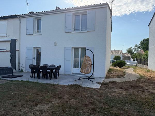 Maison rénovée de 95 m2 avec jardin de 362 m² Proche commerces