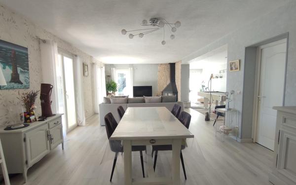 Maison à vendre    4 pièces •  Montagnac