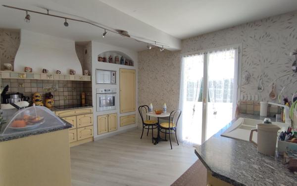 Maison à vendre    4 pièces •  Montagnac