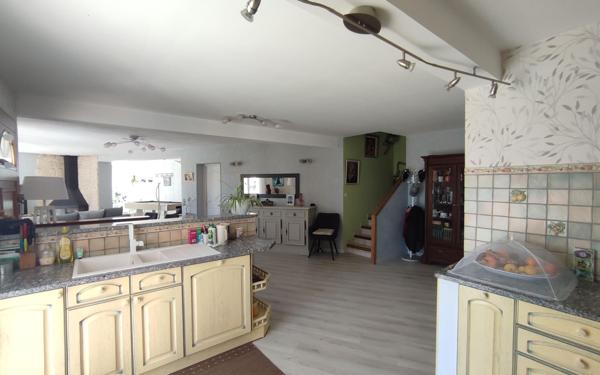 Maison à vendre    4 pièces •  Montagnac