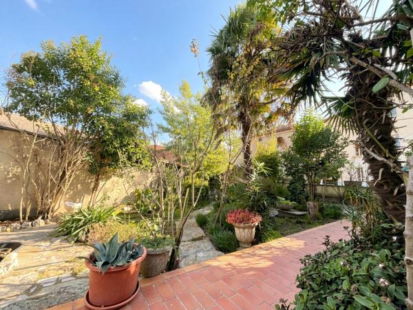 Immeuble à vendre à Aubenas