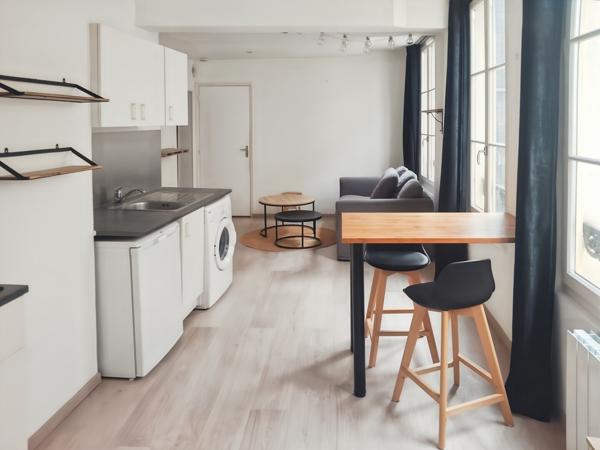 Appartement 2 pièces + bureau – Secteur Gros-Horloge