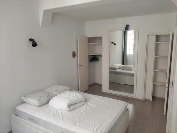 Appartement 2 pièces + bureau – Secteur Gros-Horloge