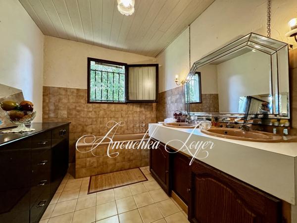 Maison 4 chambres - véranda & terrain