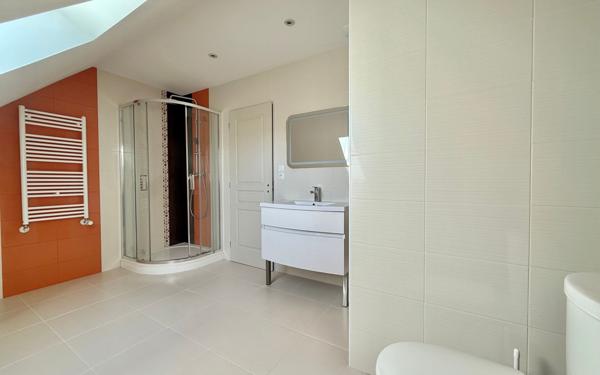 Maison à vendre    7 pièces •  Perrigny-lès-Dijon