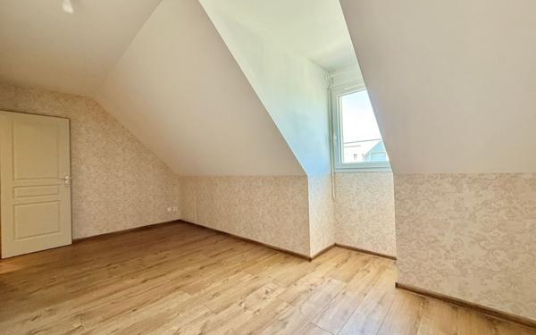 Maison à vendre    7 pièces •  Perrigny-lès-Dijon