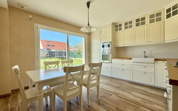 Maison à vendre    7 pièces •  Perrigny-lès-Dijon