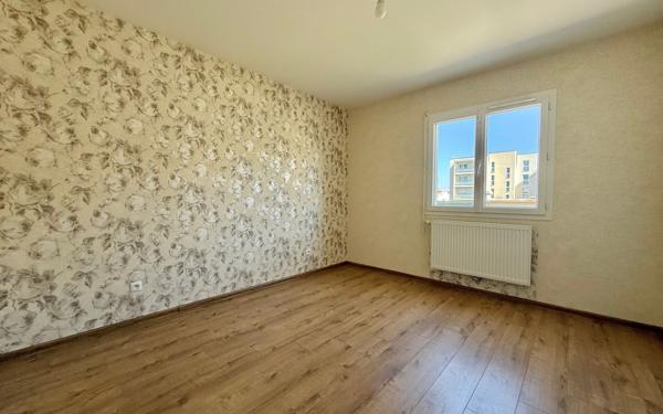 Maison à vendre    7 pièces •  Perrigny-lès-Dijon