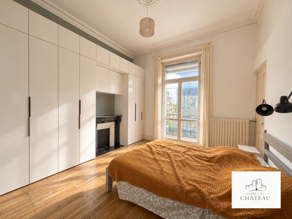 APPARTEMENT DE CHARME, 87 m² AVEC BALCON FILANT