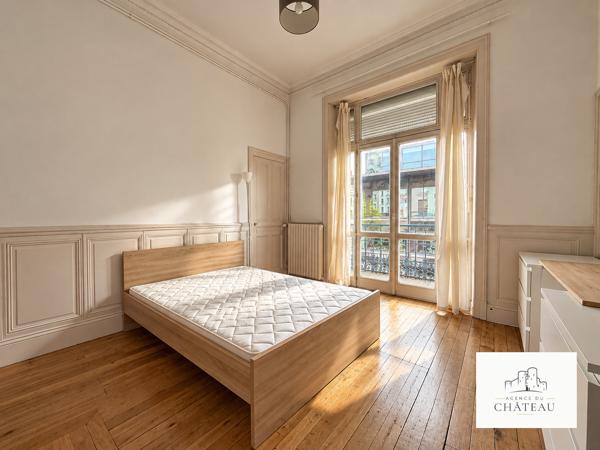 APPARTEMENT DE CHARME, 87 m² AVEC BALCON FILANT