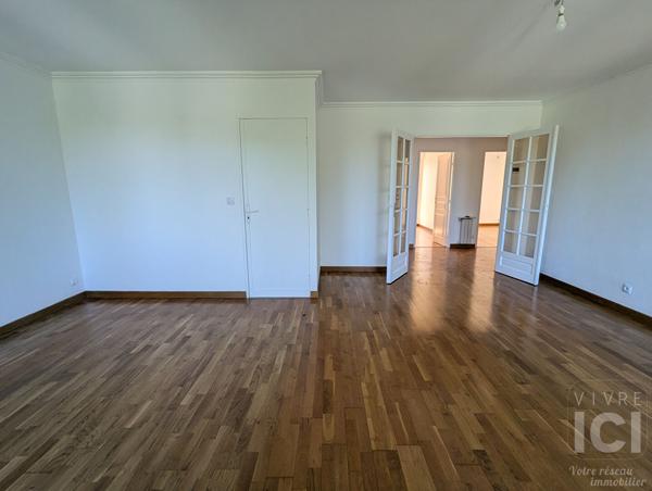 Appartement Nantes Jules Verne 4 pièce(s) 92.80 m2 - Balcon - Parking - Cave /