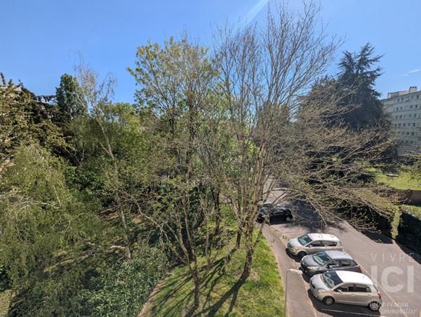 Appartement Nantes Jules Verne 4 pièce(s) 92.80 m2 - Balcon - Parking - Cave /