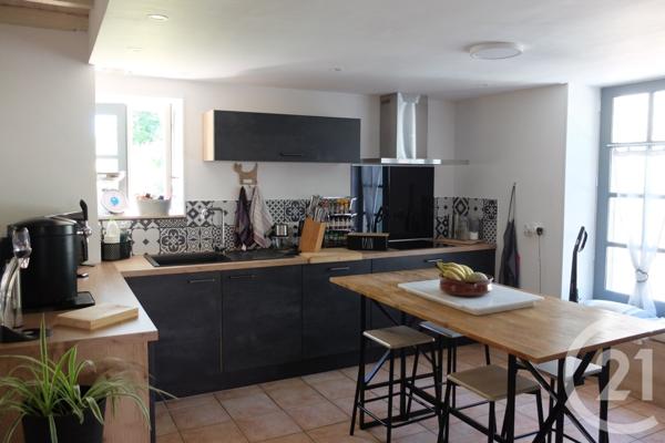 Maison à vendre  6 pièces - 182 m2 LES QUATRE ROUTES DU LOT - 46