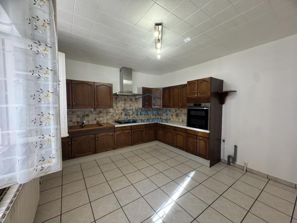Maison - 104.5m² - 4 pièces - LURE (70200)
