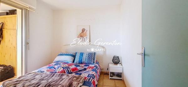 T2 vue mer avec terrasse et place de parking