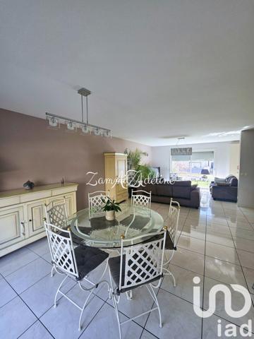 Maison 9 pièces de 213 m² à Le Blanc-Mesnil (93150)