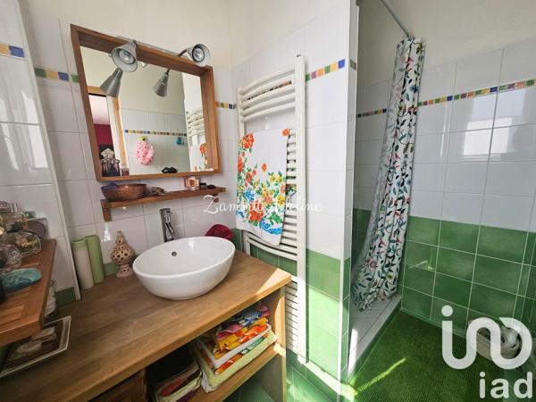 Maison 9 pièces de 213 m² à Le Blanc-Mesnil (93150)