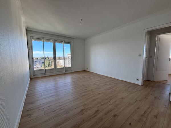 OLIVET - Appartement refait à neuf - 3 pièce(s) 62 m2