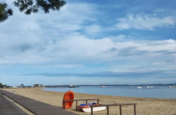 Arcachon (33120) Arcachonnaise à deux pas de la plage d'Eyrac