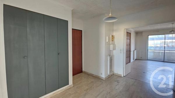 Appartement F2 à vendre  2 pièces - 56,97 m 2   DRANCY  - 93