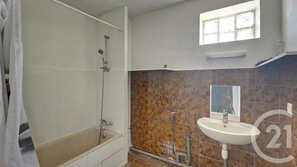 Appartement F2 à vendre  2 pièces - 56,97 m 2   DRANCY  - 93