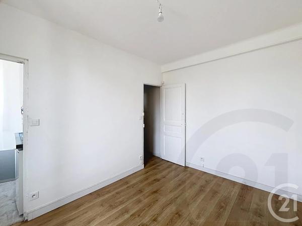 Appartement F1 à vendre  1 pièce - 15 m 2   AUBERVILLIERS  - 93