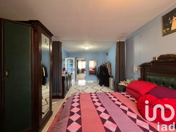 Maison à vendre 10 pièces 203 m² Saint-Leu-la-Forêt