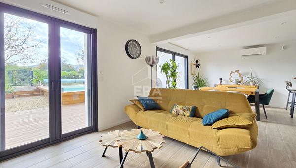 Maison récente avec piscine à vendre , hyper-centre de Mallemort