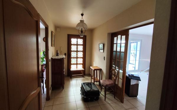 Maison à vendre    5 pièces •  Aramon