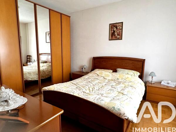 Maison à vendre 6 pièces 142 m² Quincy-sous-Sénart