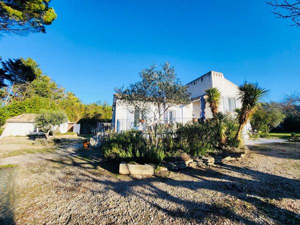 Belle maison Isle Sur La Sorgue 5 pièces sur terrain de plus de 2300m2