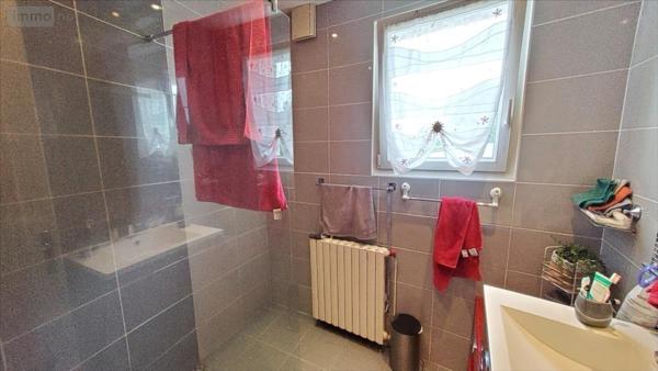 Maison individuelle à vendre à Plonévez-du-Faou dans le Finistère (29530), ref : 29066-1087229