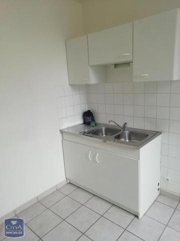 Location appartement Mehun-sur-Yèvre (18500) 2 pièces 45m²