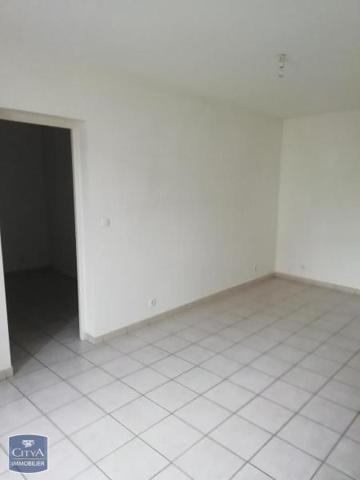 Location appartement Mehun-sur-Yèvre (18500) 2 pièces 45m²
