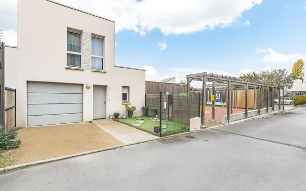 Maison à vendre    3 pièces • 83,89 m2 Cormontreuil