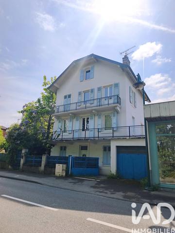 Maison à vendre 10 pièces 203 m² Évian-les-Bains