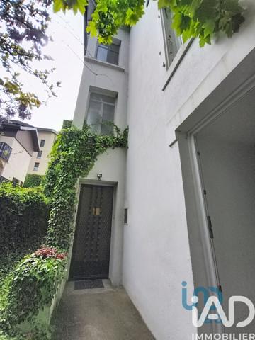 Maison à vendre 10 pièces 203 m² Évian-les-Bains