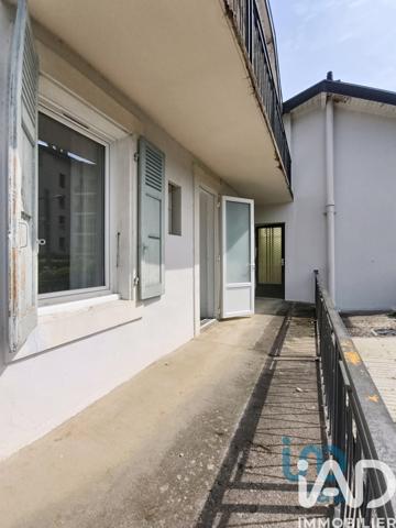 Maison à vendre 10 pièces 203 m² Évian-les-Bains