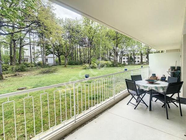 Grand Appartement Avrille PARC DE LA HAYE