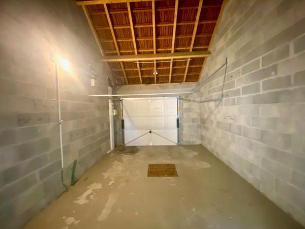 Maison Orléans 3 chambres garage jardin . Quartier Murlins