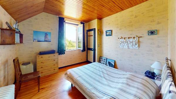 MAISON A 800 M DU PORT DE CARTERET